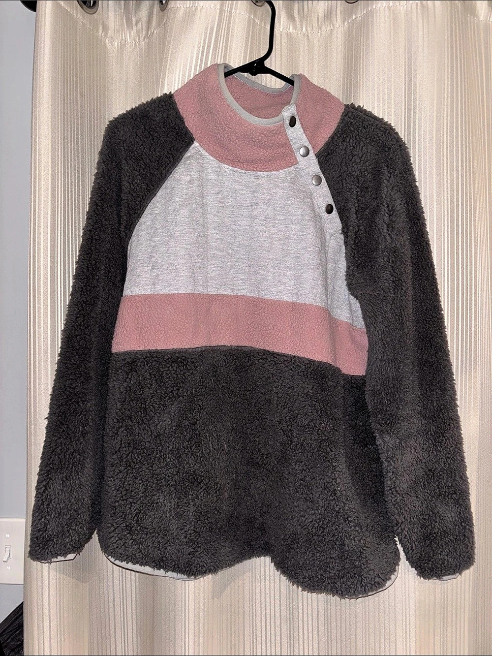 Maurices Color Block Teddy Jacket Gray & Pink XL Like New